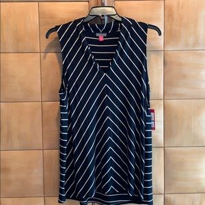 NWT Vince Camuto sleeveless top-XL